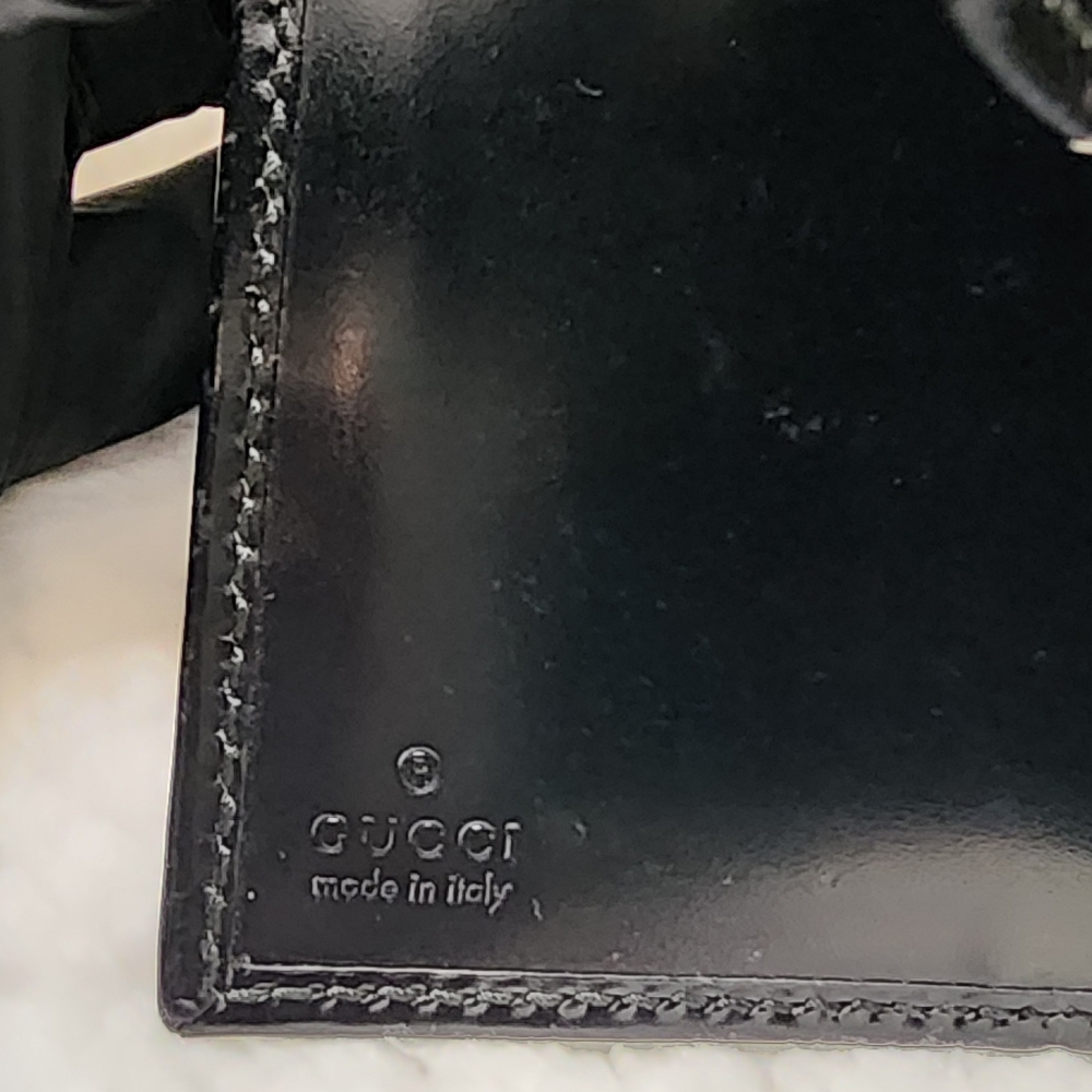 Gucci Black Monogram Agenda Wallet with Sleek Design - Picture 5 of 7